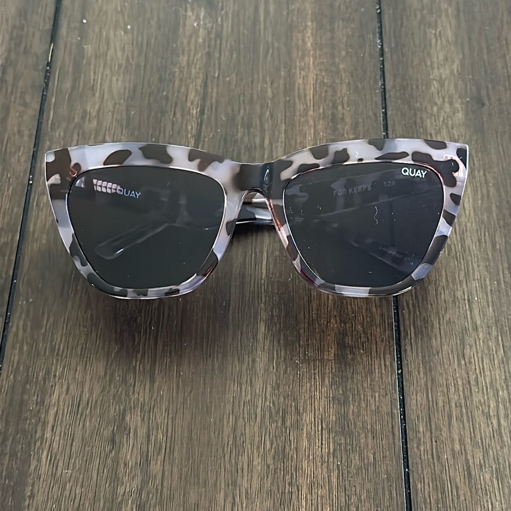 EUC Quay sunglasses